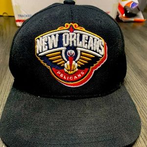 New Orleans Pelicans Mitchell & Ness baseball cap / Truckers hat. Snap back hat